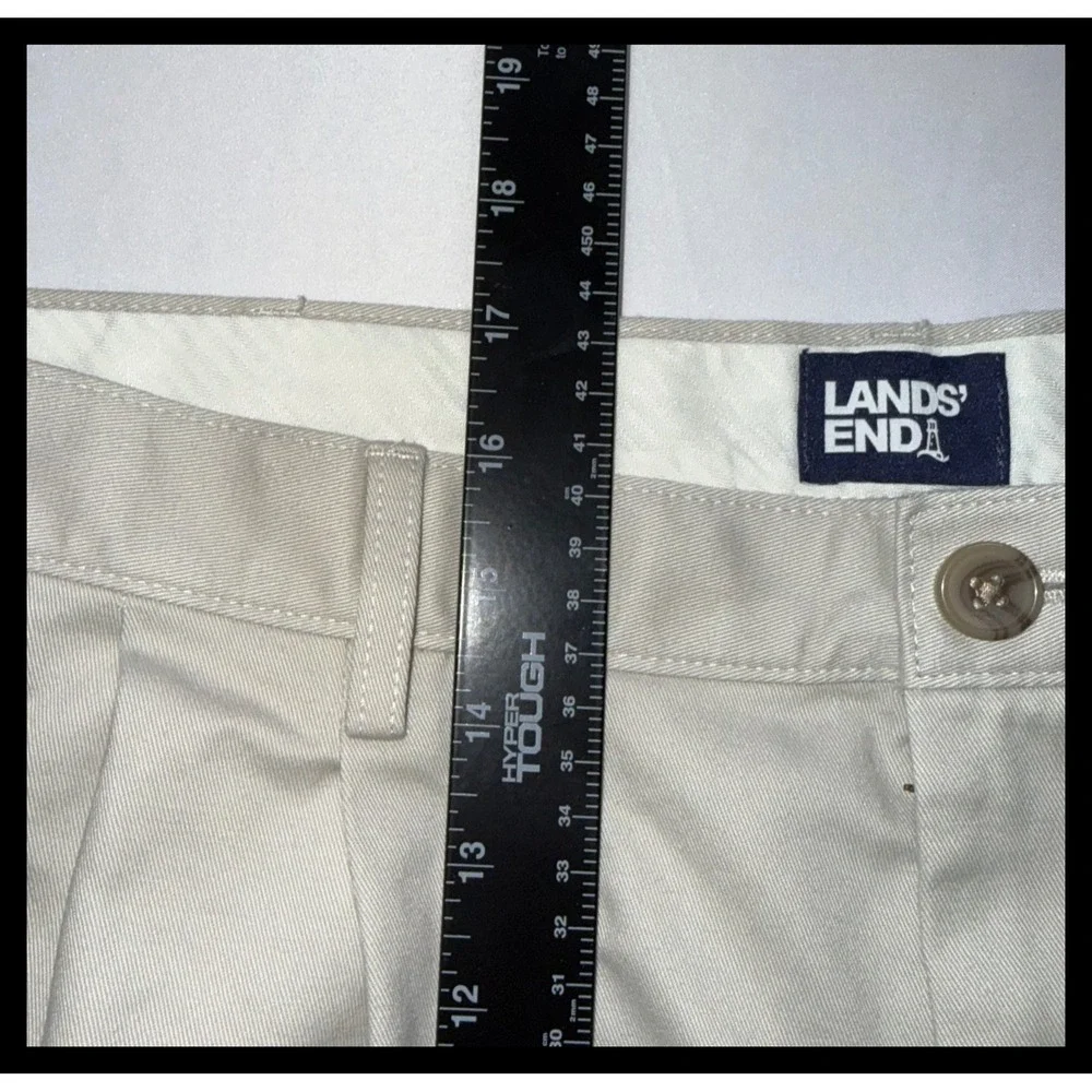 Lands'‎ End Chino Shorts Mens 36 Beige Pleated Traditional Fit Casual